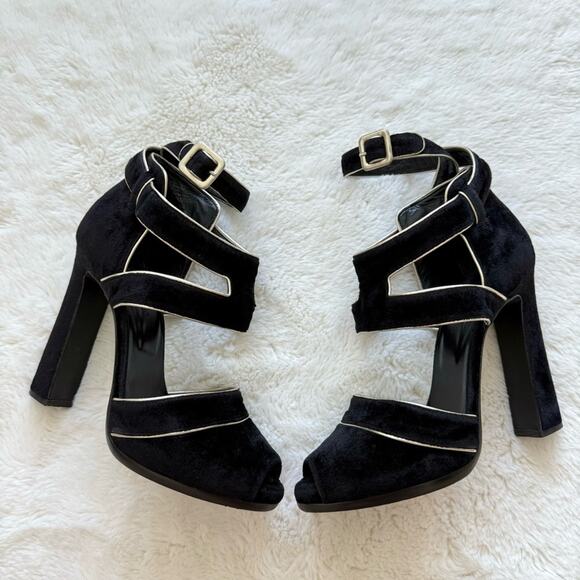 HERMES Judith velvet shoes size 38 Authentic Retail 1350$ - Picture 1 of 12